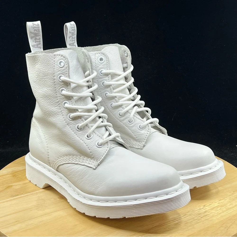 Doc Dr. Martens Smooth Leather Combat Boots Triple White 8-eyelets USA Multi Sz - Picture 4 of 9